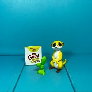 ⭐️ Zuru - Gumi Yum Surprise - Wildlife Series - Meerkat w/ cactus accessory